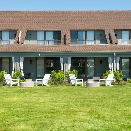 Montauk Yacht Club-3